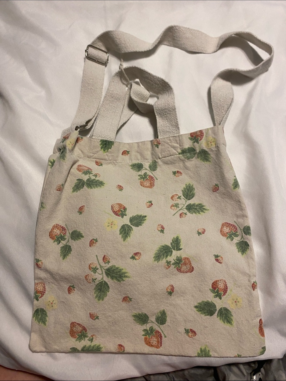 Canvas Strawberry Print Tote Bag - Cream